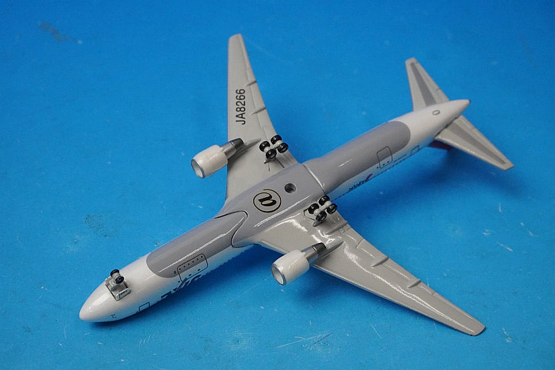 1:500 B767-300 JAL Yokoso!JAPAN JA8266 NET Models airplane model