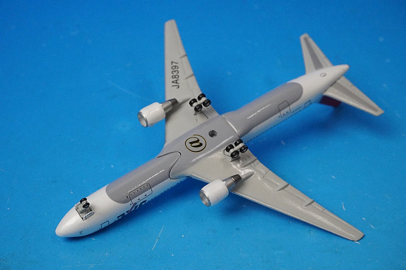 1:500 B767-300 JAL JA8397 NET Models airplane model