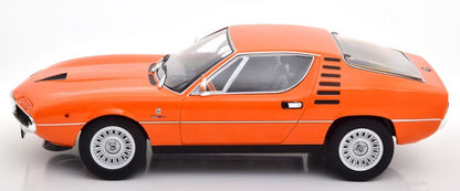 KKDC180383 KK scale 1:18 Alfa Romeo Montreal 1970 Orange