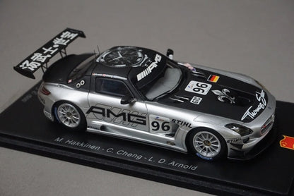 1:43 SPARK SA016 Mercedes-Benz SLS GT3 #96 ILMC Zhuhai 2011 M.Hakkinen