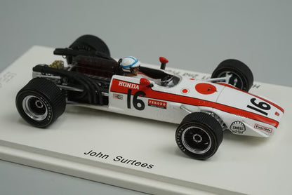 1:43 Spark ROMU029 Honda RA301 French GP 2nd 1968 #16 J. Surtees model car