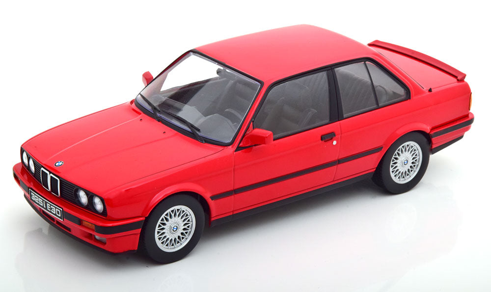 KKDC180742 KK scale 1:18 BMW 325i E30 M-Paket 1 1987 Red