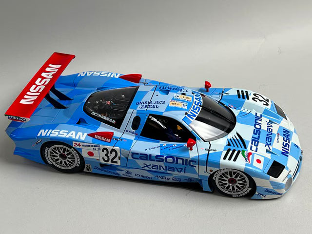 1:18 AUTOart 89876 Nissan R390 GT1 1998 Le Mans 24 Hours 3rd Overall  #32  Kazuyoshi Hoshino/Aguri Suzuki/Masahiko Kageyama
