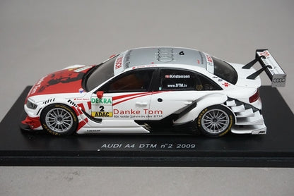 1:43 SPARK S2514 Audi A4 DTM Last Racing 2009 #8 model car