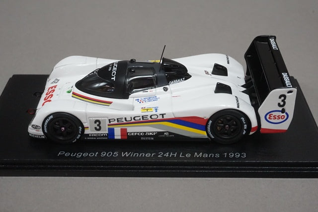 1:43 SPARK 43LM93 Peugeot 905 Le Mans 24h 1993 #3 model car