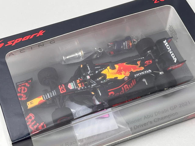 1:43 SPARK SPH43001 Red Bull Racing Honda RB16B Abu Dhabi GP Winner 2021 #33
