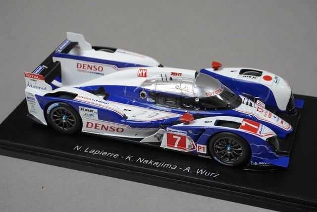 1:43 SPARK S2376 Toyota TS030 Hybrid Toyota Racing Le Mans 2012 #7 model car