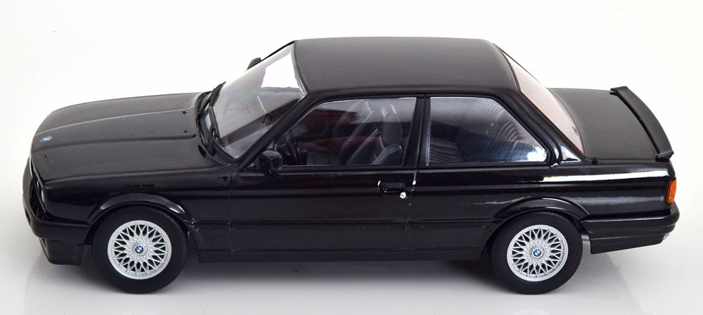 KKDC180743 KK scale 1:18 BMW 325i E30 M Paket 1 1987 Black