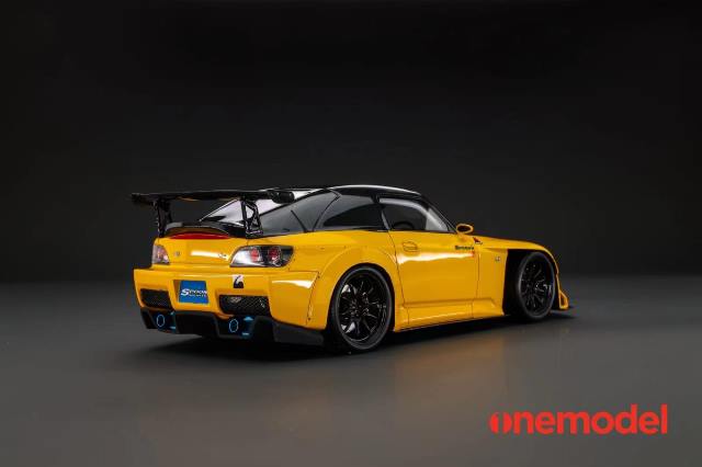 [ Pre-order ] 23A03-04 onemodel 1:18 Honda S2000 Spoon Street Carbon Bonnet Version (Yellow)