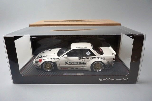 1:18 ignition model IG1134 Rocket Bunny S13 Version 2 17inch Mesh Wheels White