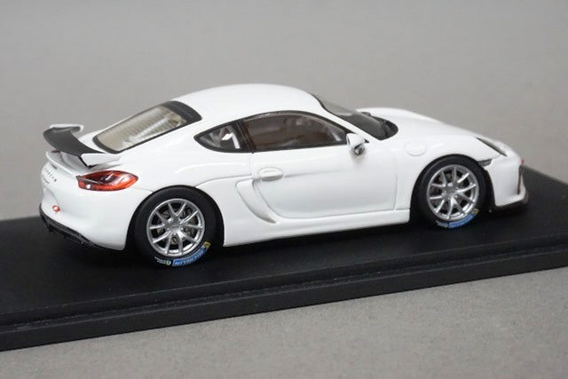 1:43 SPARK S5200 Porsche Cayman GT4 Clubsport 2017 White model car