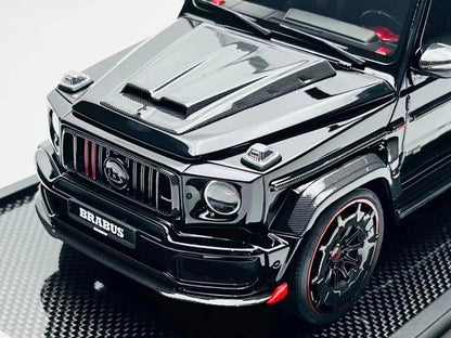 MOTORHELIX 1:18 Brabus G900 Black