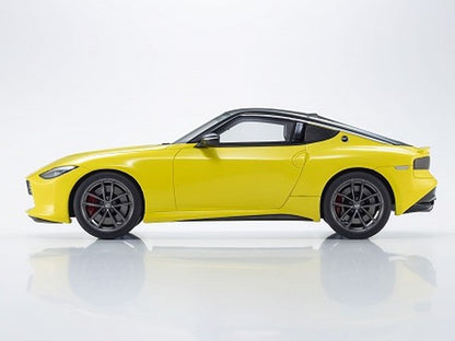 KSR18056Y KYOSHO 1:18 Nissan Fairlady Z Yellow model car