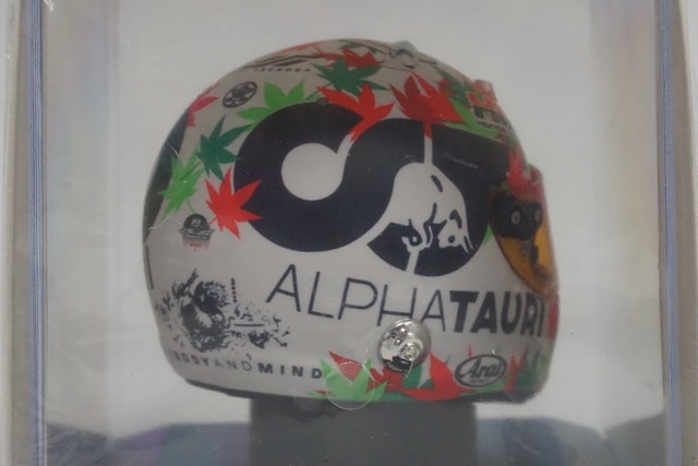 5HF123 Spark 1:5 Scuderia AlphaTauri - Y. Tsunoda - Italian GP 2023 F1 Helmet