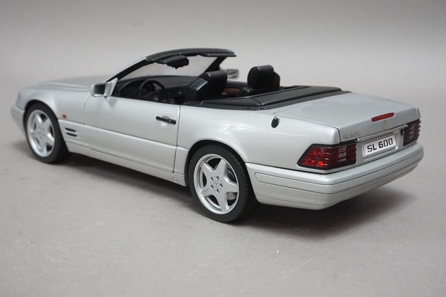 1:18 AUTOart 76231 Mercedes Benz SL 600 1997 Silver