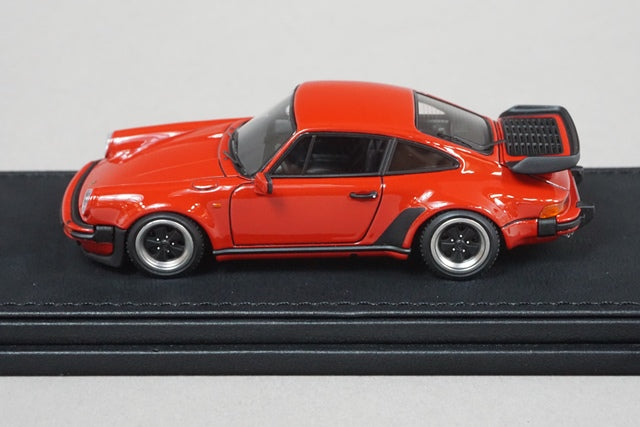 1:43 ignition model IG0937 Porsche 911 (930) Turbo Red