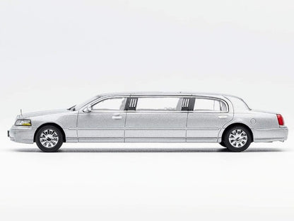 KS-055-318 GCD Gaincorp Products 1:64 Lincoln Town Car Limousine Silver Gray