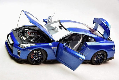 M83503 MOTORHELIX 1:18 Nissan GT-R R35 50th Anniversary One Gun Blue