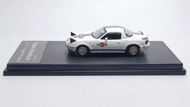 [ Pre-order ] MC Model Collect 1:64 Mazda Eunos Roadster NA6CE white martini