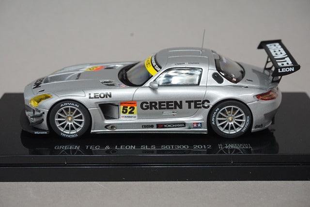 1:43 EBBRO 44747 Mercedes-Benz Greentech & Leon SLS SGT300 2012 #52