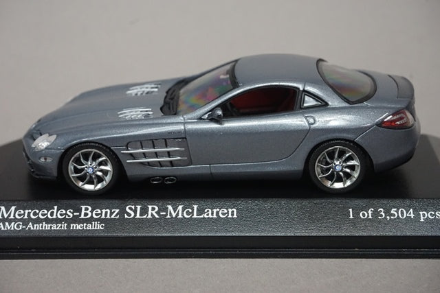 1:43 MINICHAMPS 400033022 Mercedes Benz SLR McLaren 2003 Dark Silver