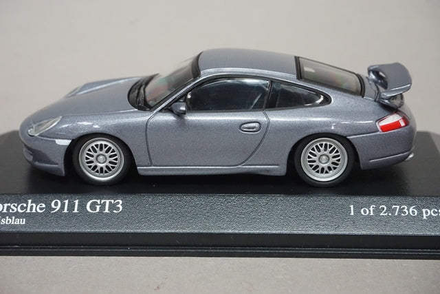 1:43 MINICHAMPS 430068008 Porsche 911 GT3 1998 Gray Metallic