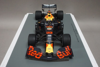 1:18 SPARK 18S463 Aston Martin Red Bull RB15 Austrian GP 2019 #33 M.Verstappen