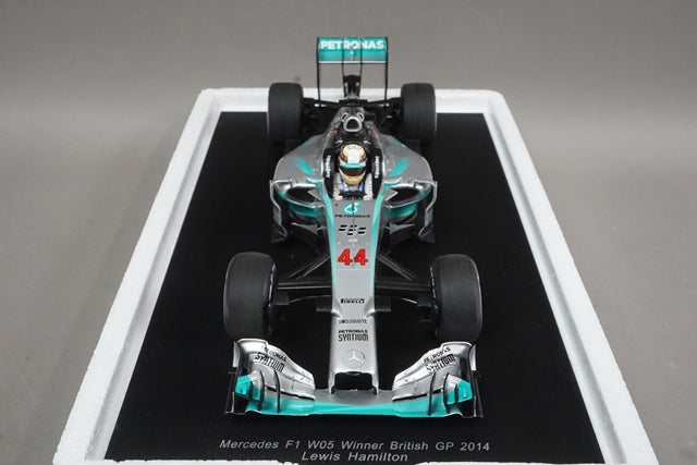 1:18 SPARK 18S138 Mercedes F1 W05 British GP winner 2014 #44 L.Hamilton