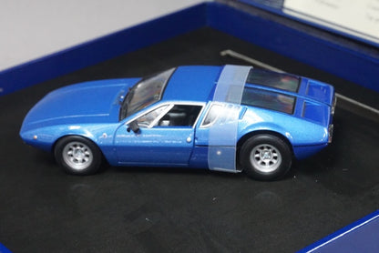 1:43 MINICHAMPS 436127122 De Tomaso Mangusta 1969 Blue Metallic