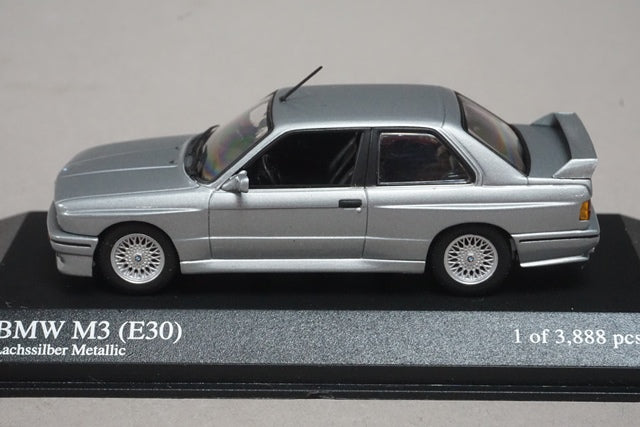 1:43 MINICHAMPS 430020302 BMW M3 (E30) 1987 Silver