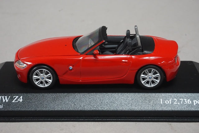 1:43 MINICHAMPS 400021030 BMW Z4 2002 Red