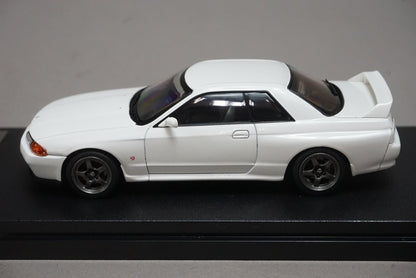 1:43 HPI 8158 Nissan Skyline GT-R (R32) Crystal White