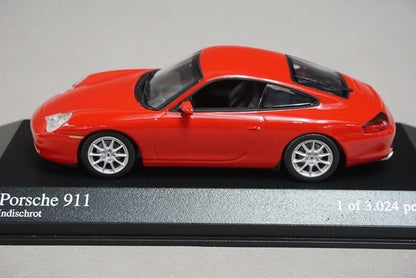 1:43 MINICHAMPS 400061024 Porsche 911 2001 Red