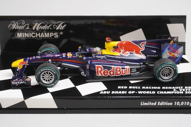 1:43 MINICHAMPS 410100105 Red Bull Racing Renault RB6 Abu Dhabi GP World Champion 2010 #5 Sebastian Vettel model car