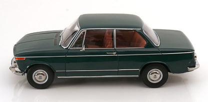 KKDC120083 KK scale 1:12 BMW 1802 1 Series 1967 Green