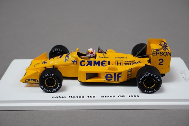 1:43 SPARK TR018 Lotus Honda 100T Brazil GP 1988 #2 CAMEL