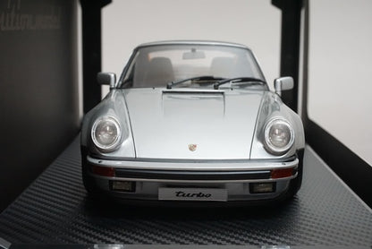 1:18 ignition model IG0949 Porsche 911 (930) Turbo Silver