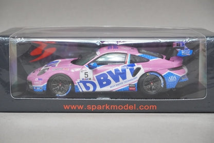 1:43 SPARK S5232 Porsche 911 GT3 Cup Porsche Supercup Champion 2022 #5