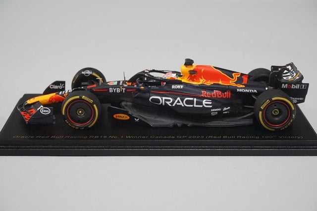 1:43 SPARK S8596 Oracle Red Bull Racing RB19 Canada GP Winner 2023 #1 Max Verstappen