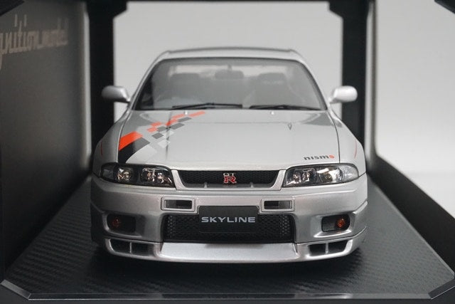 1:18 ignition model IG1840 Nissan Skyline GT-R (BCNR33) V-spec Silver