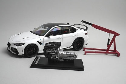 M89006 MOTORHELIX 1:18 Alfa Romeo Giulia GTAm Trophy White model car