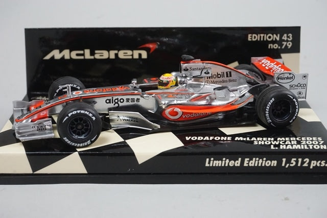 1:43 MINICHAMPS 530074372 Vodafone McLaren Mercedes Show Car 2007 #2 L. Hamilton