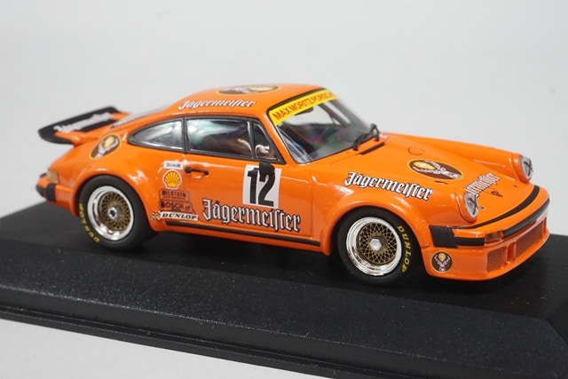 1:43 MINICHAMPS 400766412 Porsche 934 Eifelrennen DRM Jagermeister Winner '76