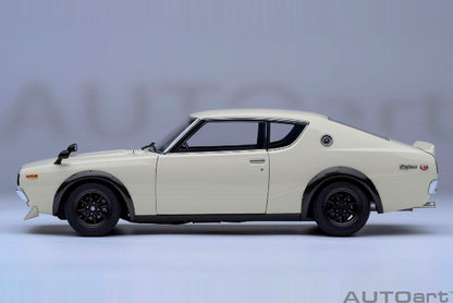 [ Pre-order ] 77467 AUTOart 1:18 Nissan Skyline 2000GT-R (KPGC110) Tuned Version White