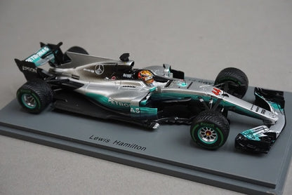 1:43 Spark S5030 Mercedes-AMG F1 W08 Chinese Grand Prix Winner 2017 #44 L. Hamilton model car
