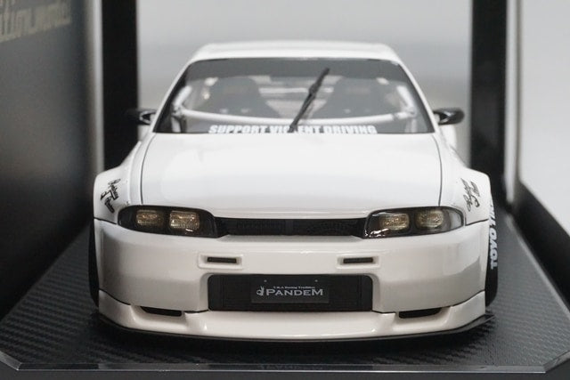 1:18 ignition model IG3029 Nissan Pandem GT-R (BCNR33) White model car