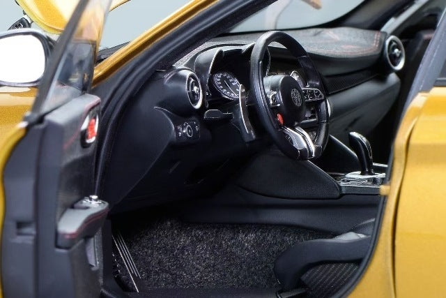 M89009 MOTORHELIX 1:18 Scale Alfa Romeo GTAm Ocra GT Gold model car