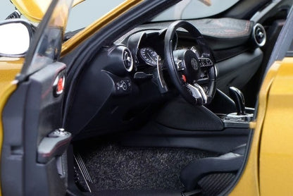 M89009 MOTORHELIX 1:18 Scale Alfa Romeo GTAm Ocra GT Gold model car