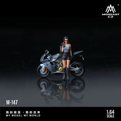 MO222147 MoreArt 1:64 KTM1190 Motorcycle with Female Figure Gray