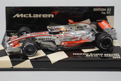 1:43 MINICHAMPS 530084322 Vodafone McLaren Mercedes MP4-23 2008 #22 L. Hamilton model car